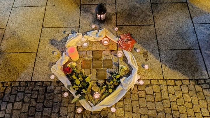 Stolperstein Familie STEINITZ