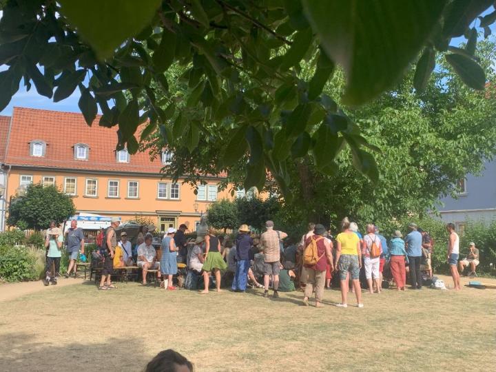 Profolk-Session im Schillergarten